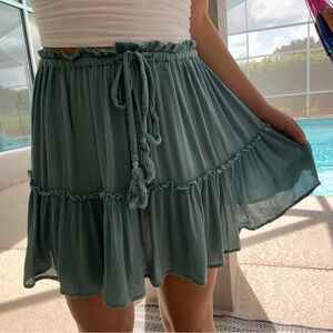ELAN NWOT turquoise flowy skirt 🌊 🌞